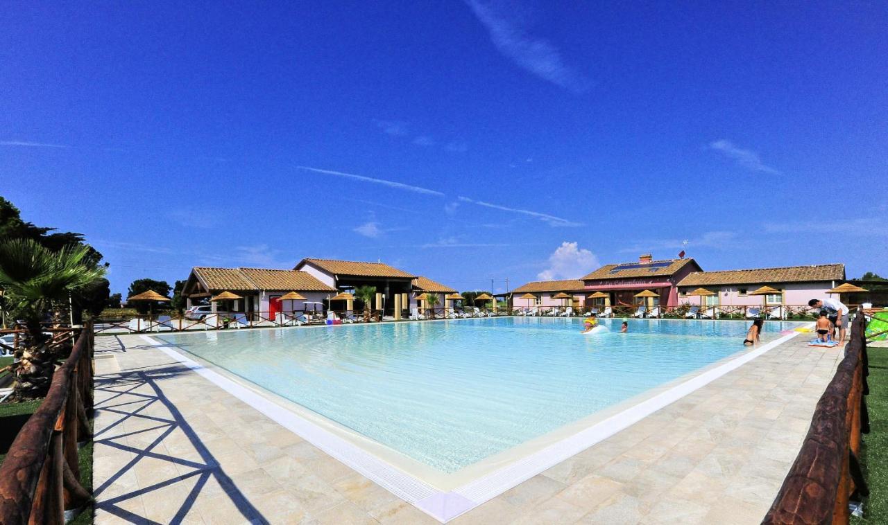 Fattoria Palazzeta - Pet & Family Friendly Aparthotel Cecina  Ngoại thất bức ảnh