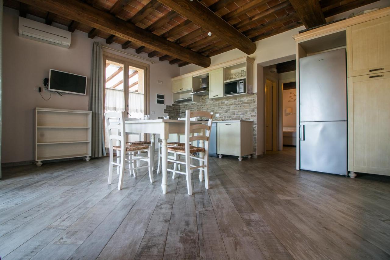 Fattoria Palazzeta - Pet & Family Friendly Aparthotel Cecina  Ngoại thất bức ảnh