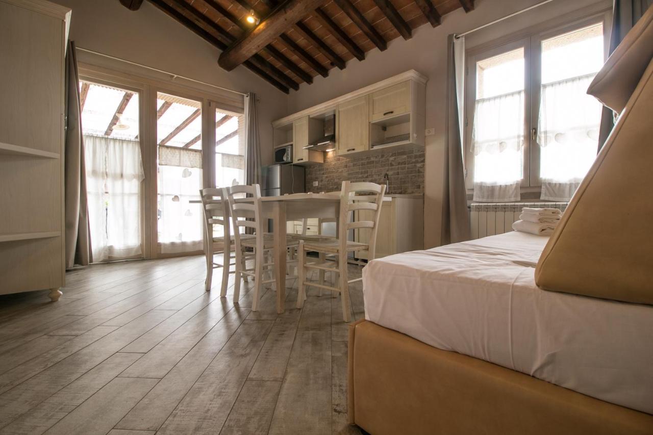 Fattoria Palazzeta - Pet & Family Friendly Aparthotel Cecina  Ngoại thất bức ảnh