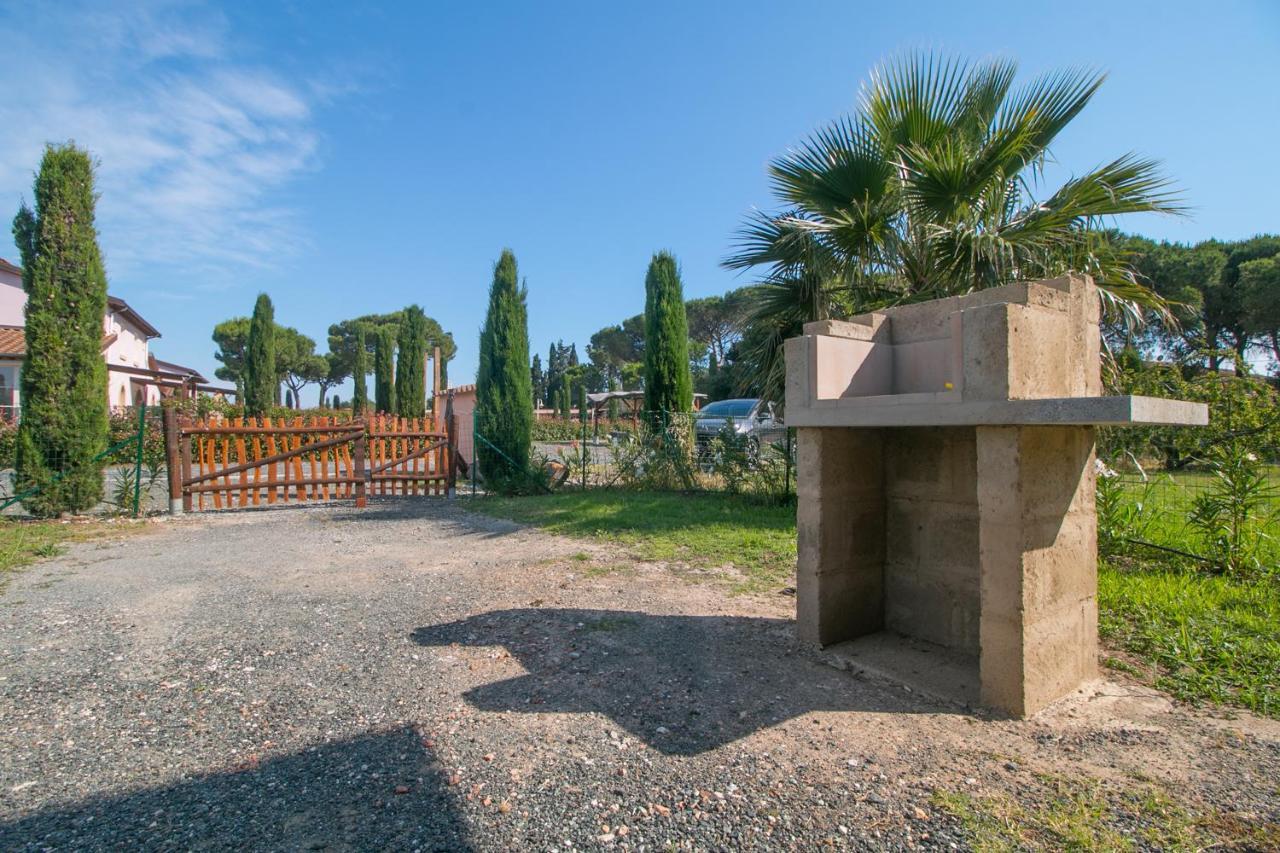 Fattoria Palazzeta - Pet & Family Friendly Aparthotel Cecina  Ngoại thất bức ảnh