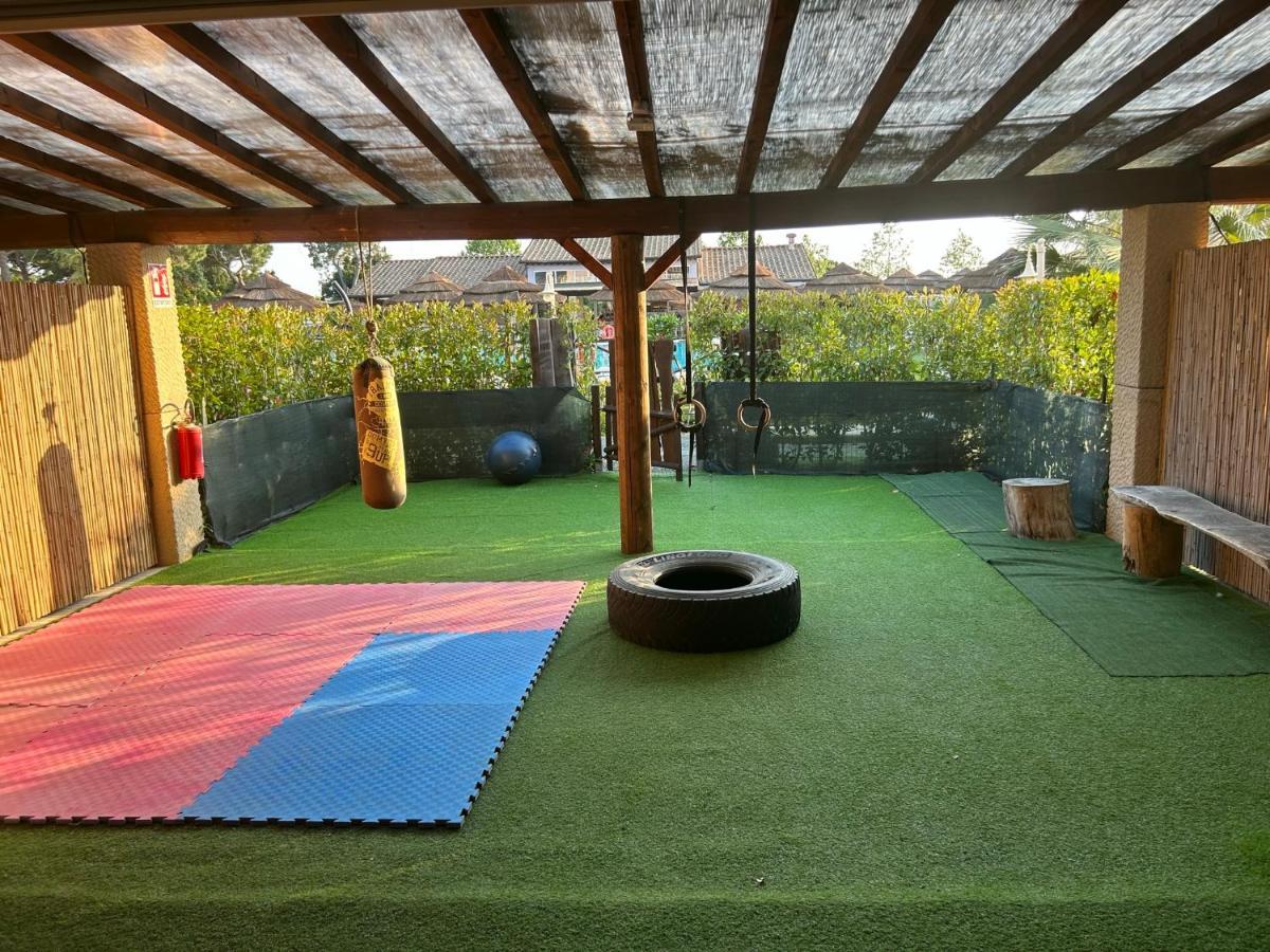 Fattoria Palazzeta - Pet & Family Friendly Aparthotel Cecina  Ngoại thất bức ảnh