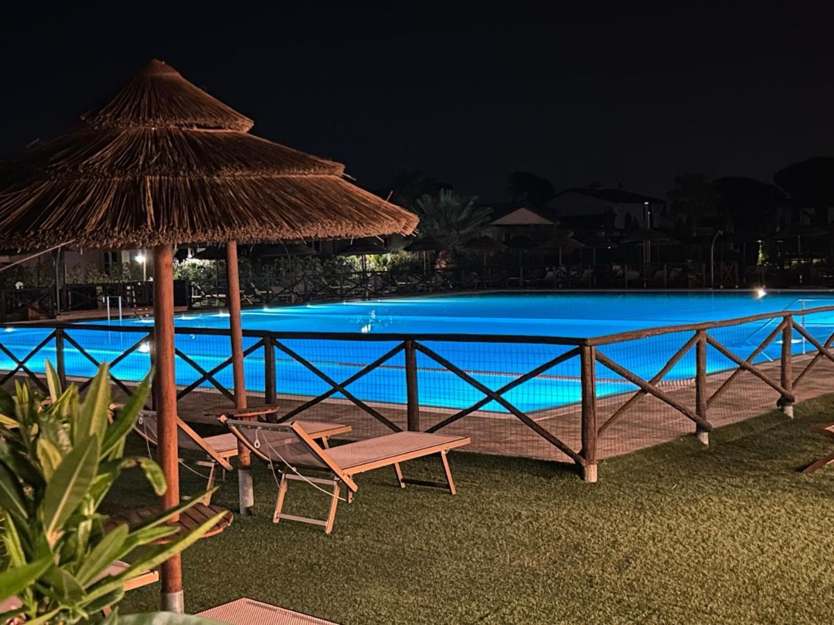 Fattoria Palazzeta - Pet & Family Friendly Aparthotel Cecina  Ngoại thất bức ảnh